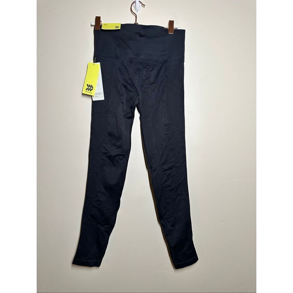 ๐ธ All in Motion Black High Rise Athletic Leggings Size Small New - Picture 5 of 5